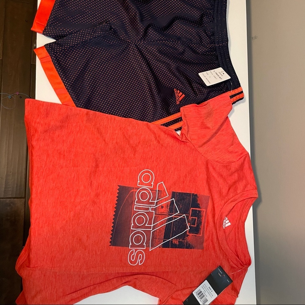 NWT Summer Adidas Boys 2-piece shorts outfit